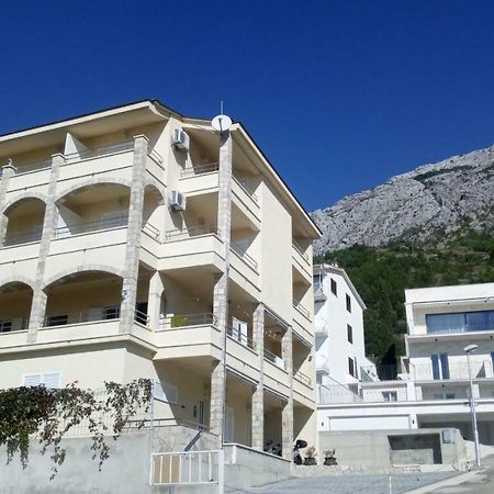 Villa Dm Baska Voda Bagian luar foto