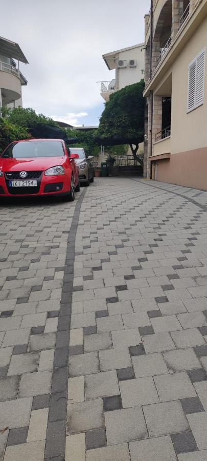 Villa Dm Baska Voda Bagian luar foto