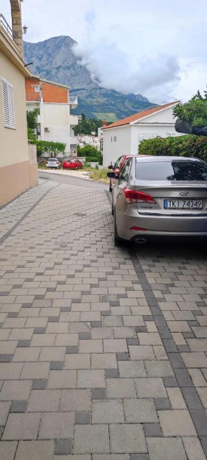 Villa Dm Baska Voda Bagian luar foto