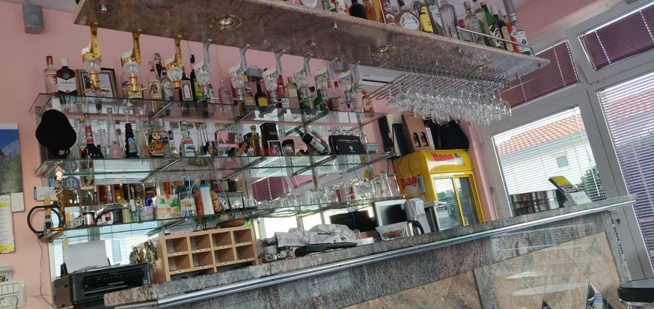 Villa Dm Baska Voda Bagian luar foto